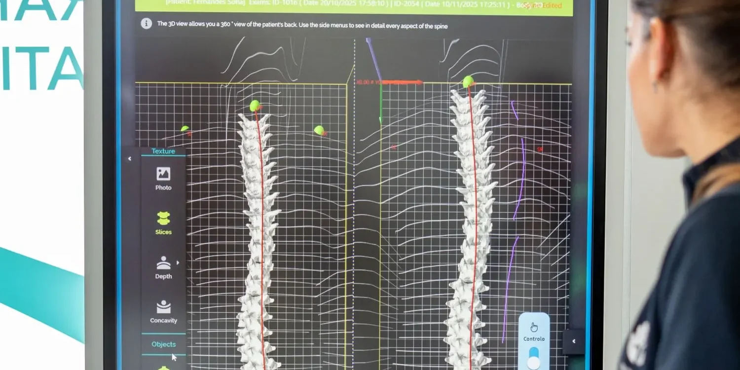 Fisiorestelo-reeducao-postura-global Avaliação 3D da coluna utilizada na Reeducação Postural Global para análise postural individualizada
